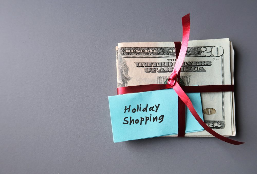 avoid overspending during the holiday season