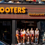 Hooters